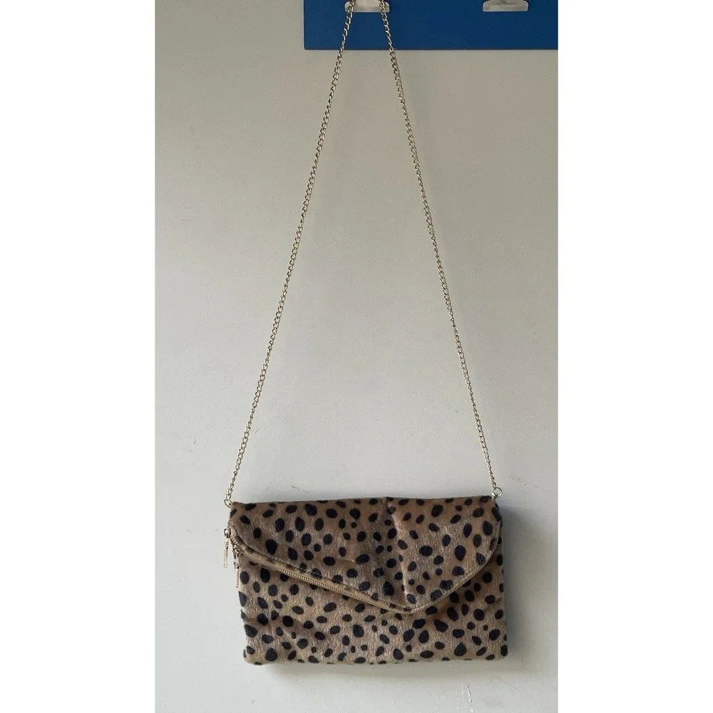 Women Leopard Print Crossbody Bag Medium Chain Strap - Picture 3 of 6